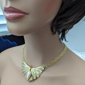 Necklace Park Lane Design Vintage with Faux Pearl Exc Condition Gold Plate 1970s